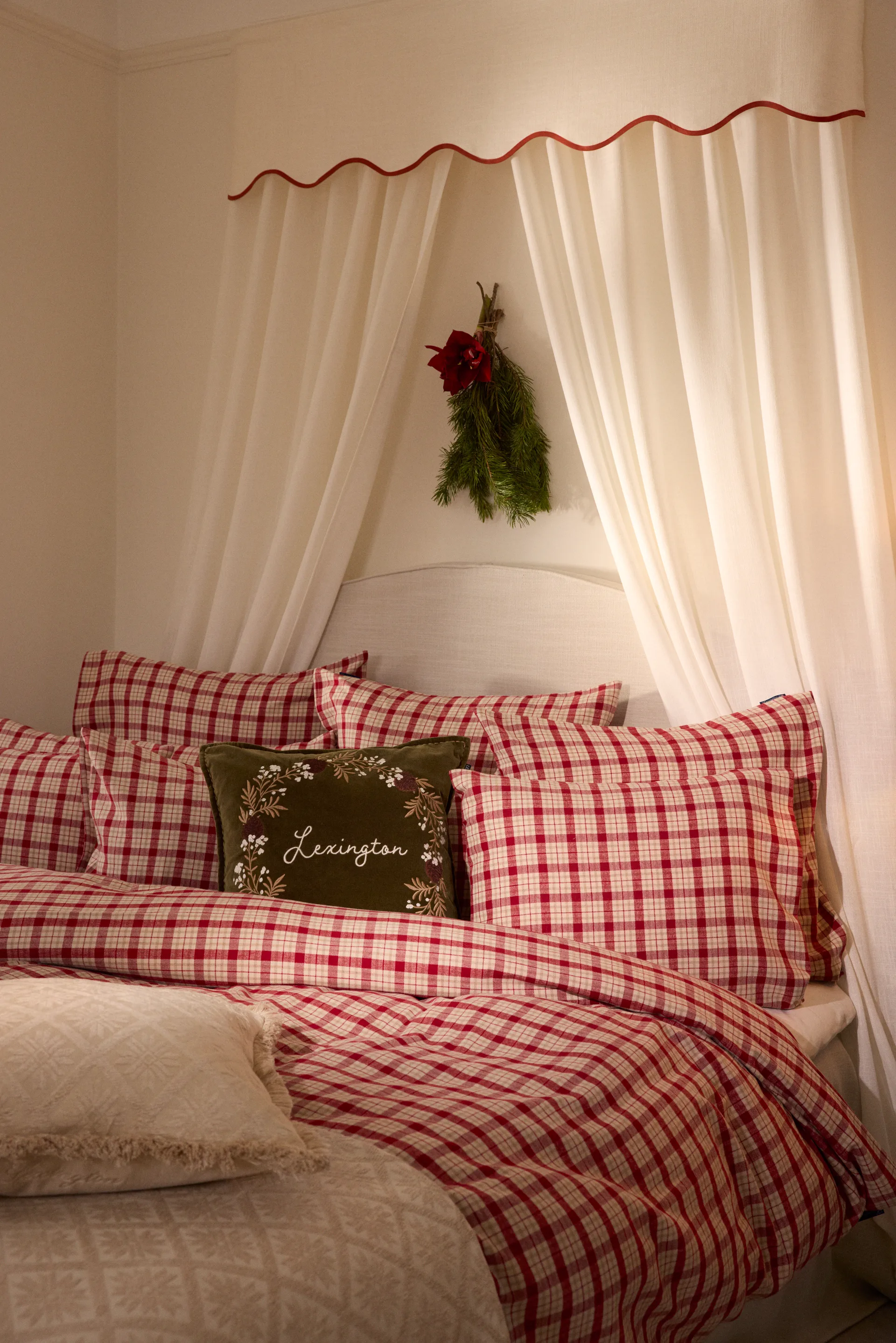 Wreath biologischer Baumwoll-Samt Kissenbezug 50x50 cm, Olive-brown-white Lexington