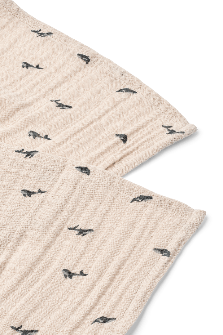 Lewis muslin Tuch 2er-Pack 65x65 cm, Mini whale-Sandy Liewood