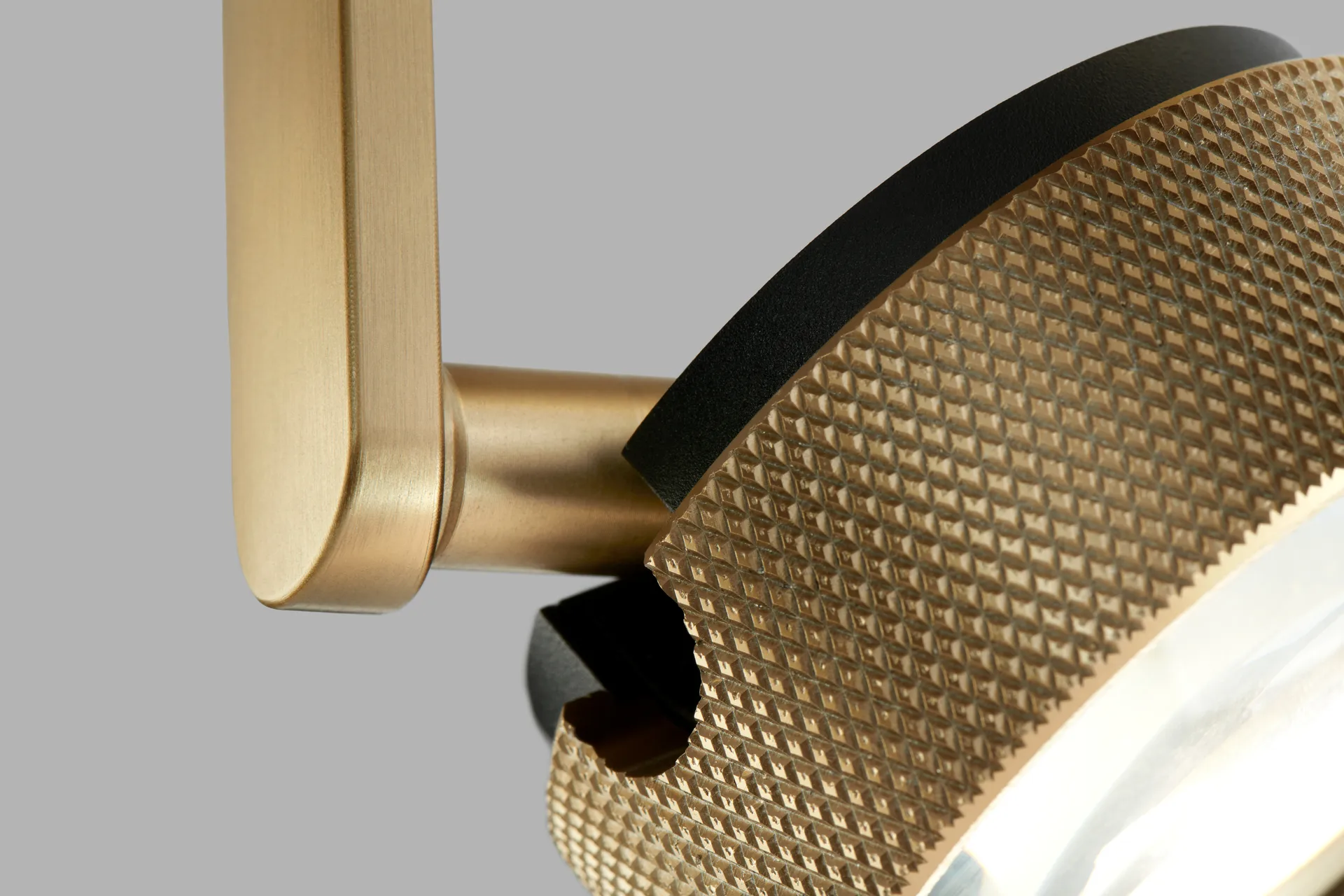 Cosmo C1 Deckenleuchte switch tune, Brass Light-Point