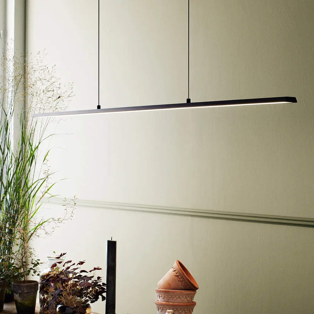 Slim S1200 Pendelleuchte, Black Light-Point