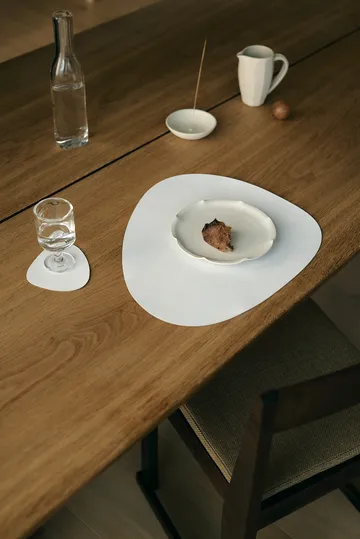 Corduroy Tischset curve L - Pure white - LIND DNA