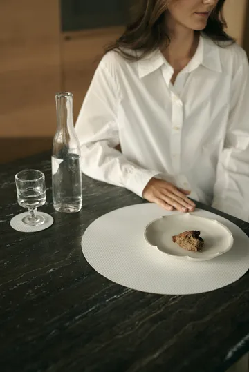 Corduroy Tischset - Pure white, circle, L - LIND DNA