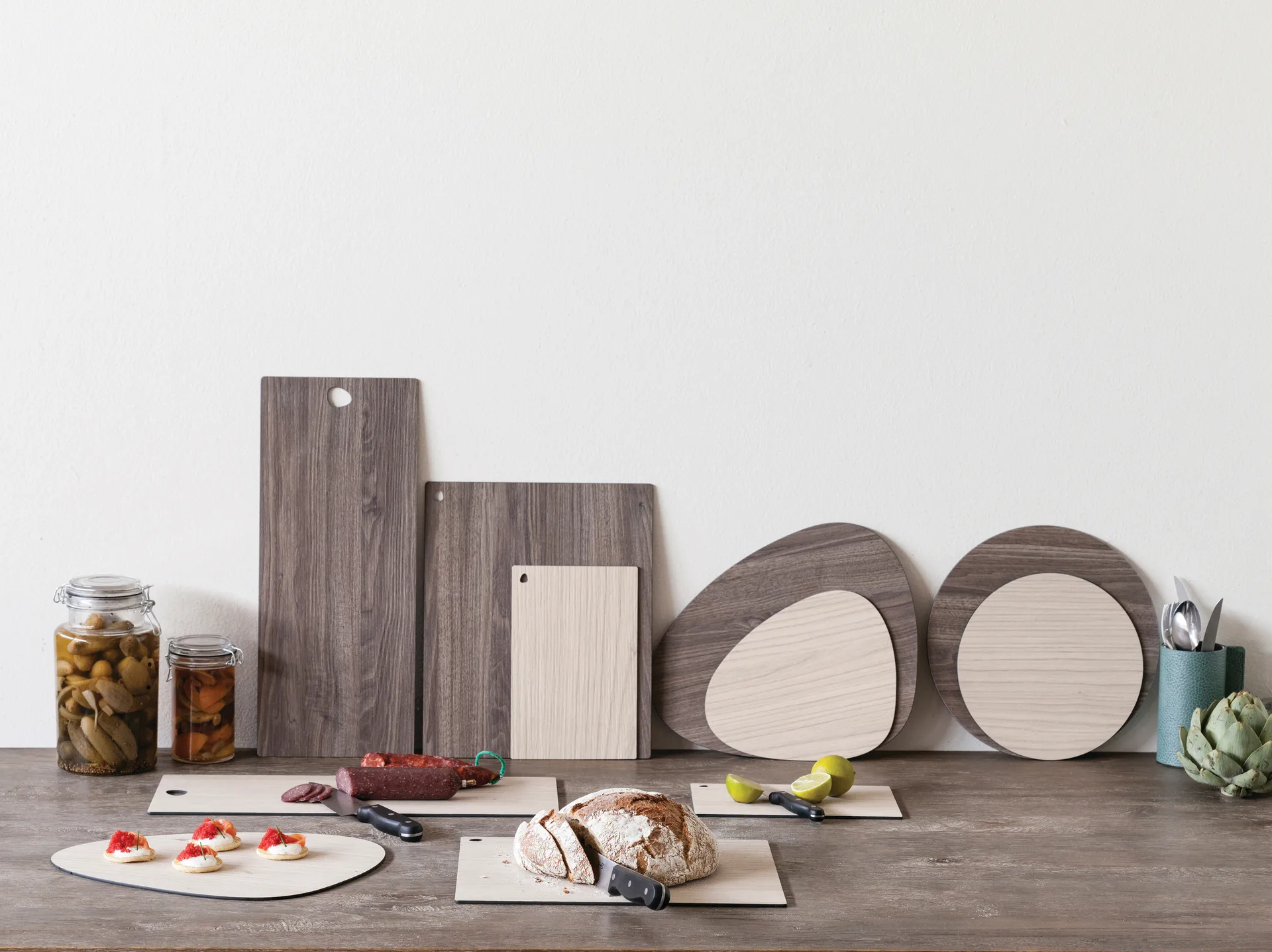 Cut & Serve square Schneidebrett L, Walnuss LIND DNA