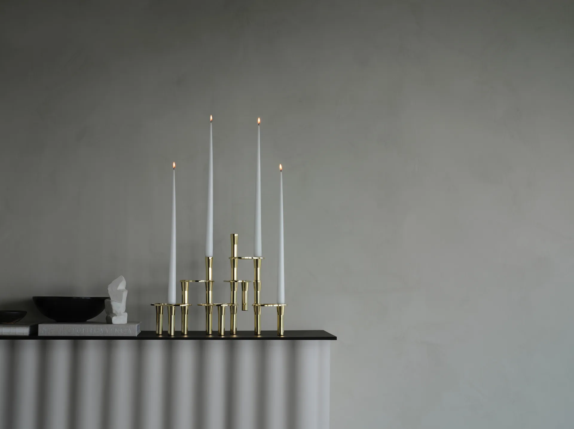 Lind Curve kombinerbarer Kerzenhalter 24K vergoldet, Triple LIND DNA