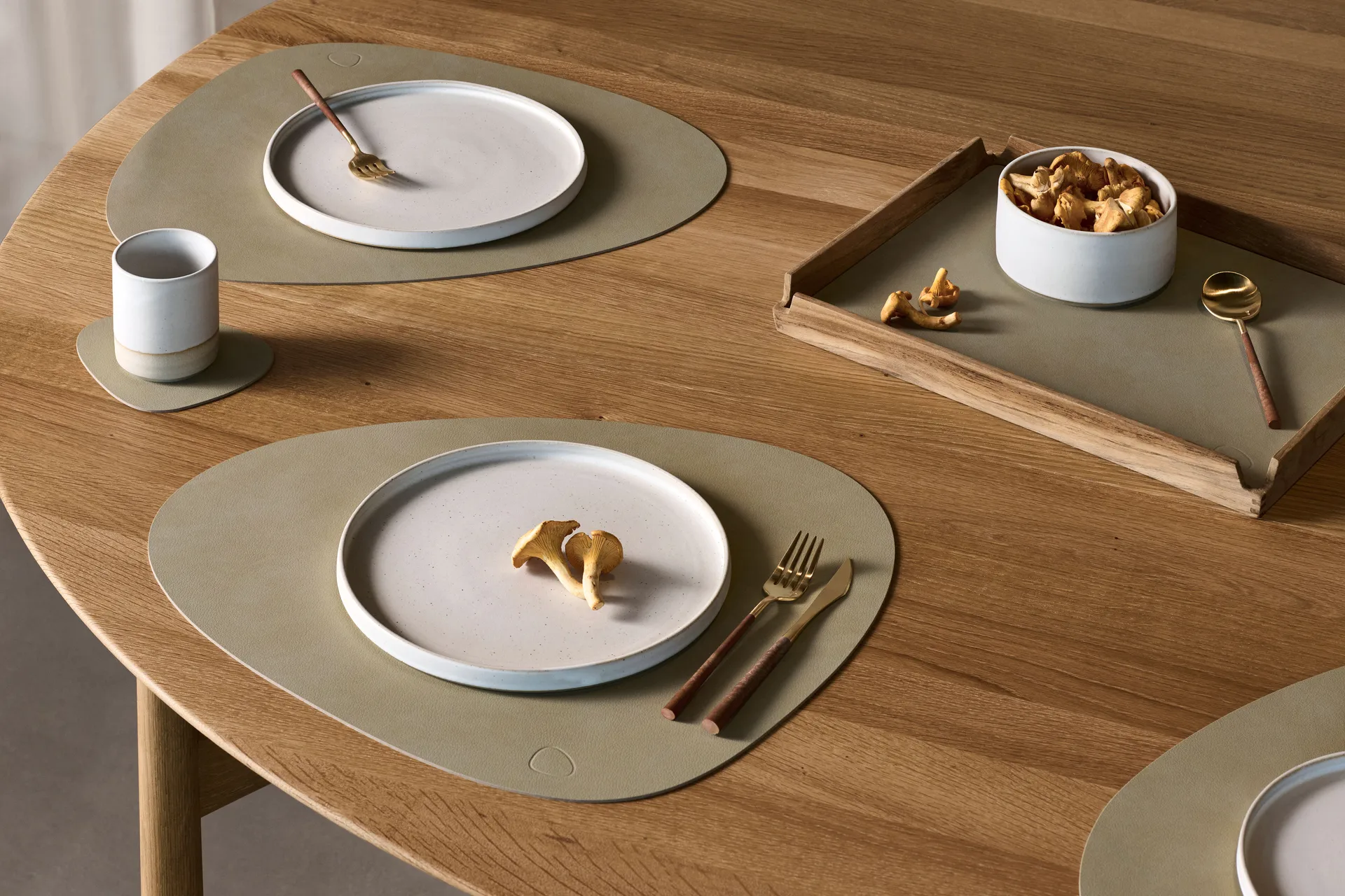 Nupo Glasuntersetzer curve, Herbal dust LIND DNA