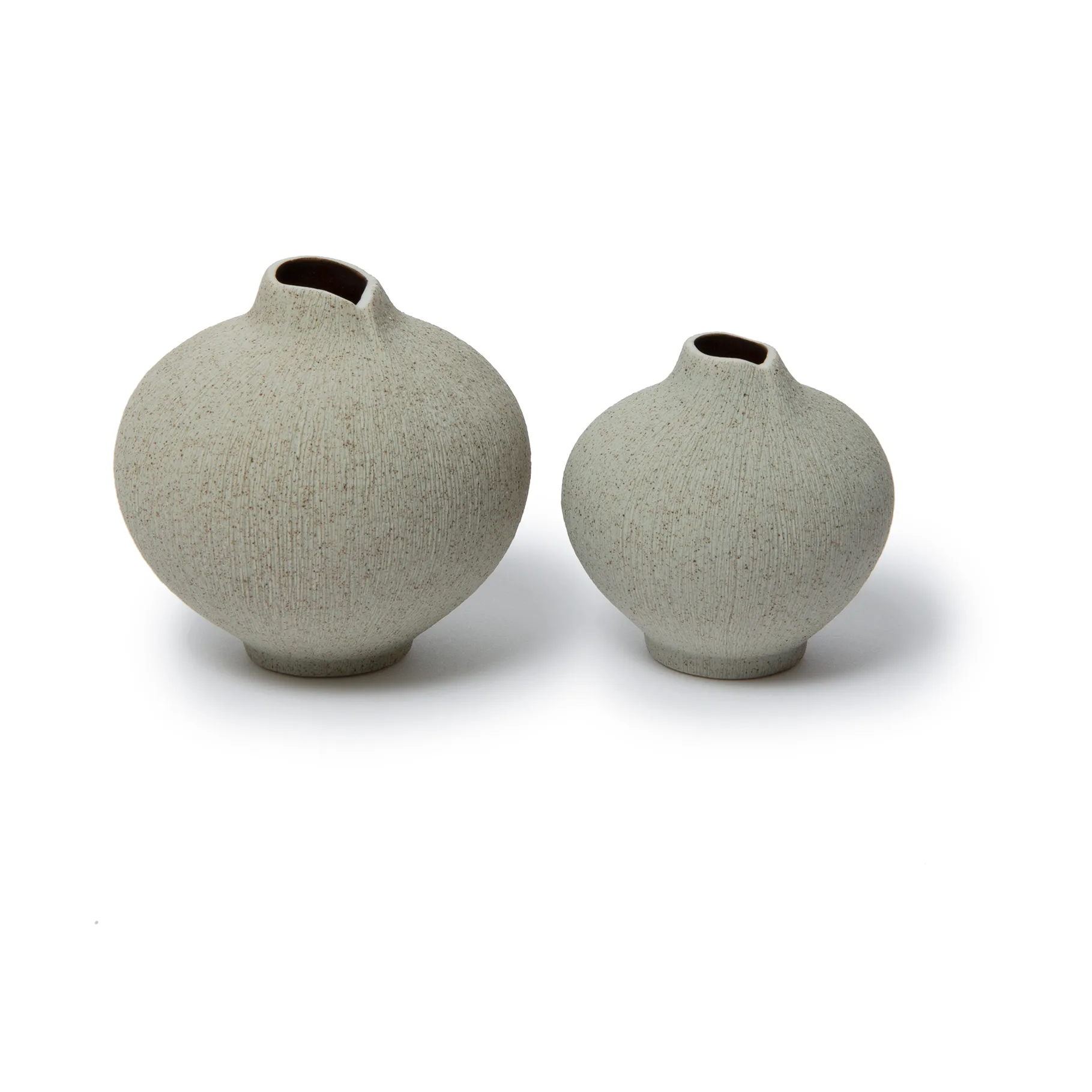 Line Vase, Sand grey, small Lindform