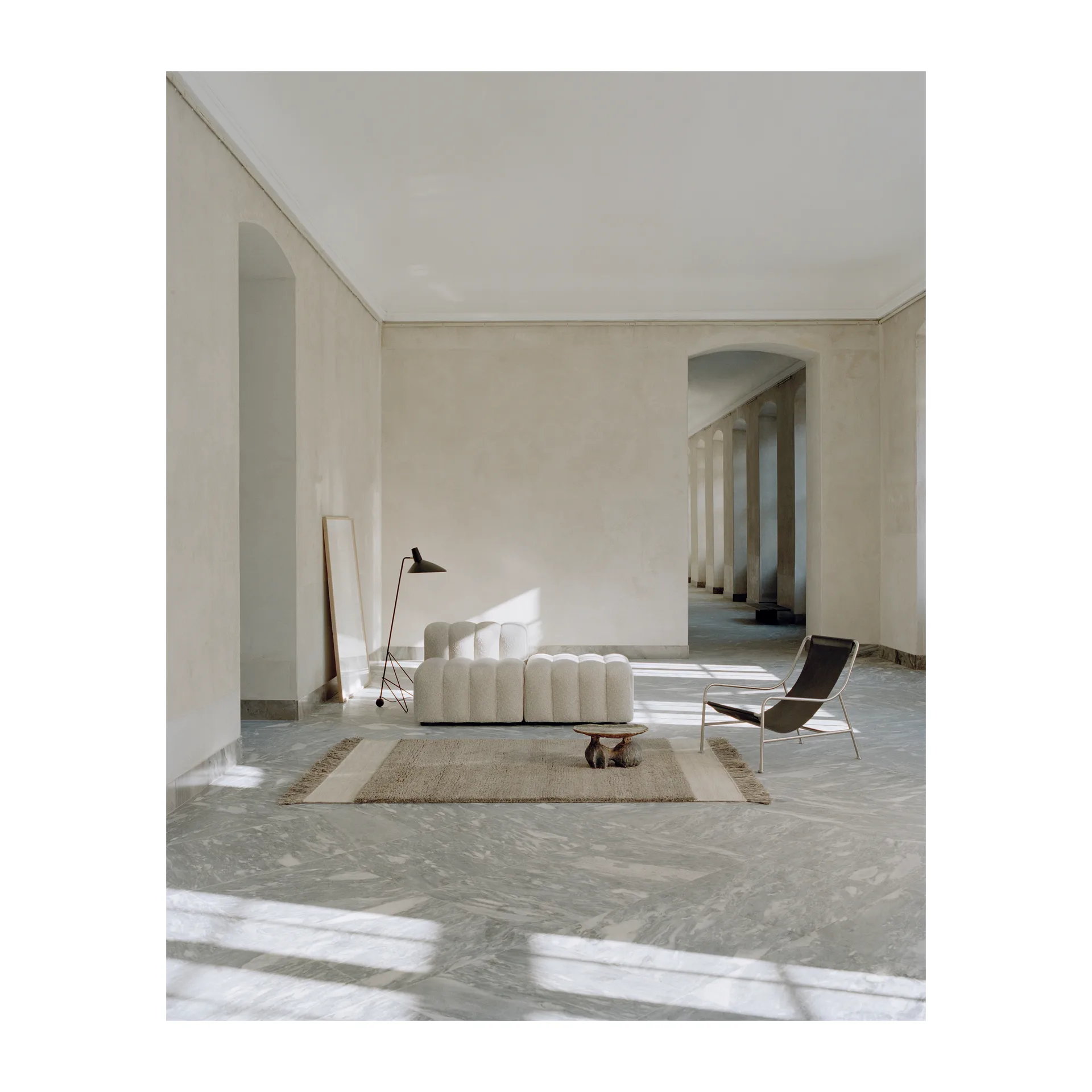 Humble Act Wollteppich 250 x 350cm, Stone Linie Design