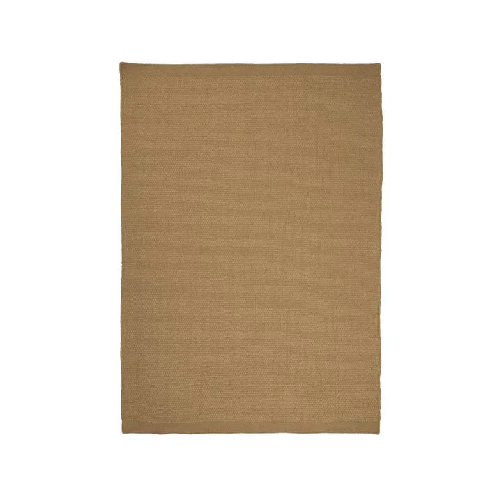 Oksa Teppich Linie Design NordicNest de oksa-teppich-linie-design-nordicnest-de