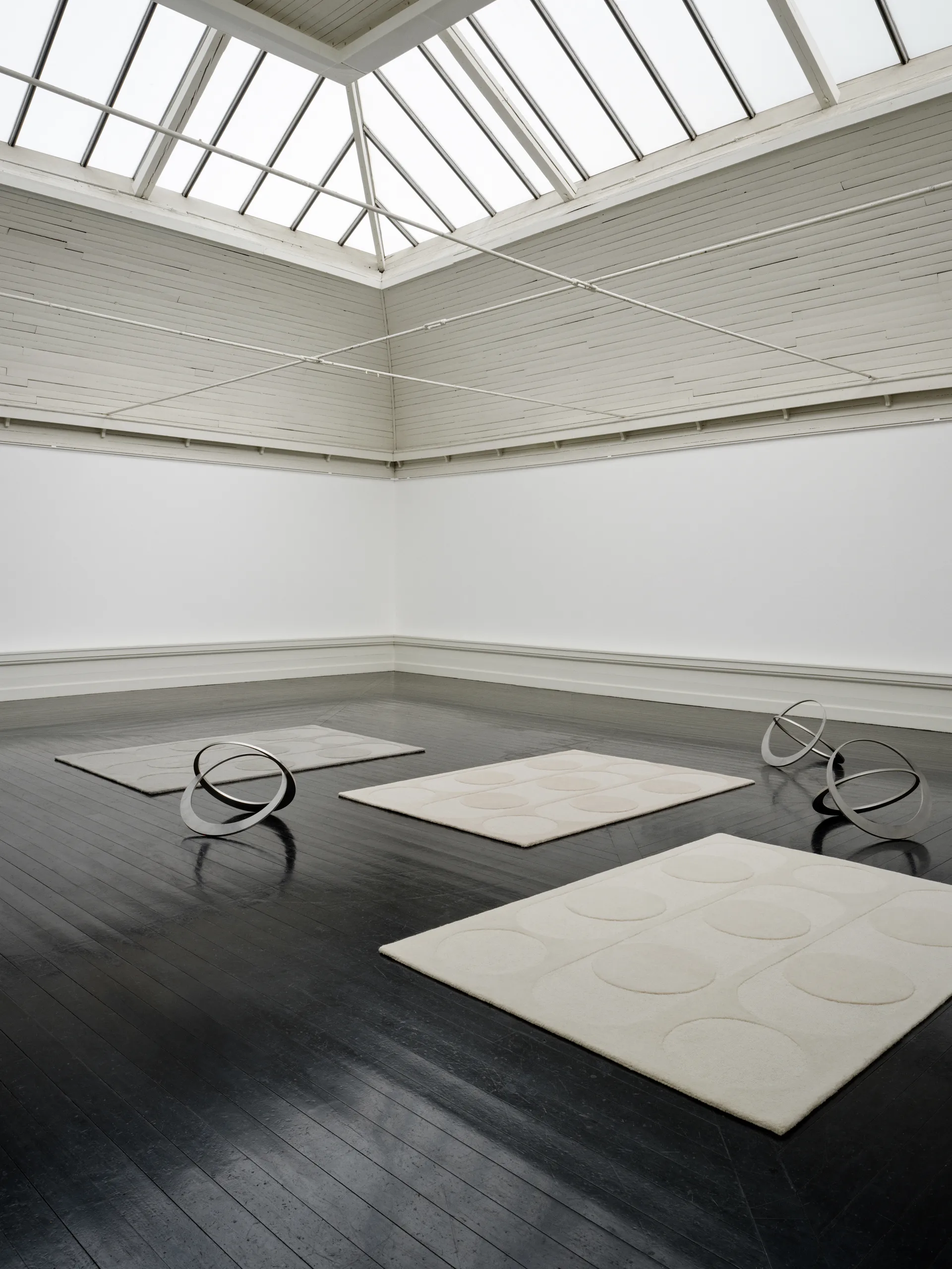 Orb Alliance Wollteppich, Chalk, 140 x 200cm Linie Design