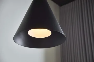 Hanzu Pendelleuchte - Schwarz, Ø35 cm - Loom Design