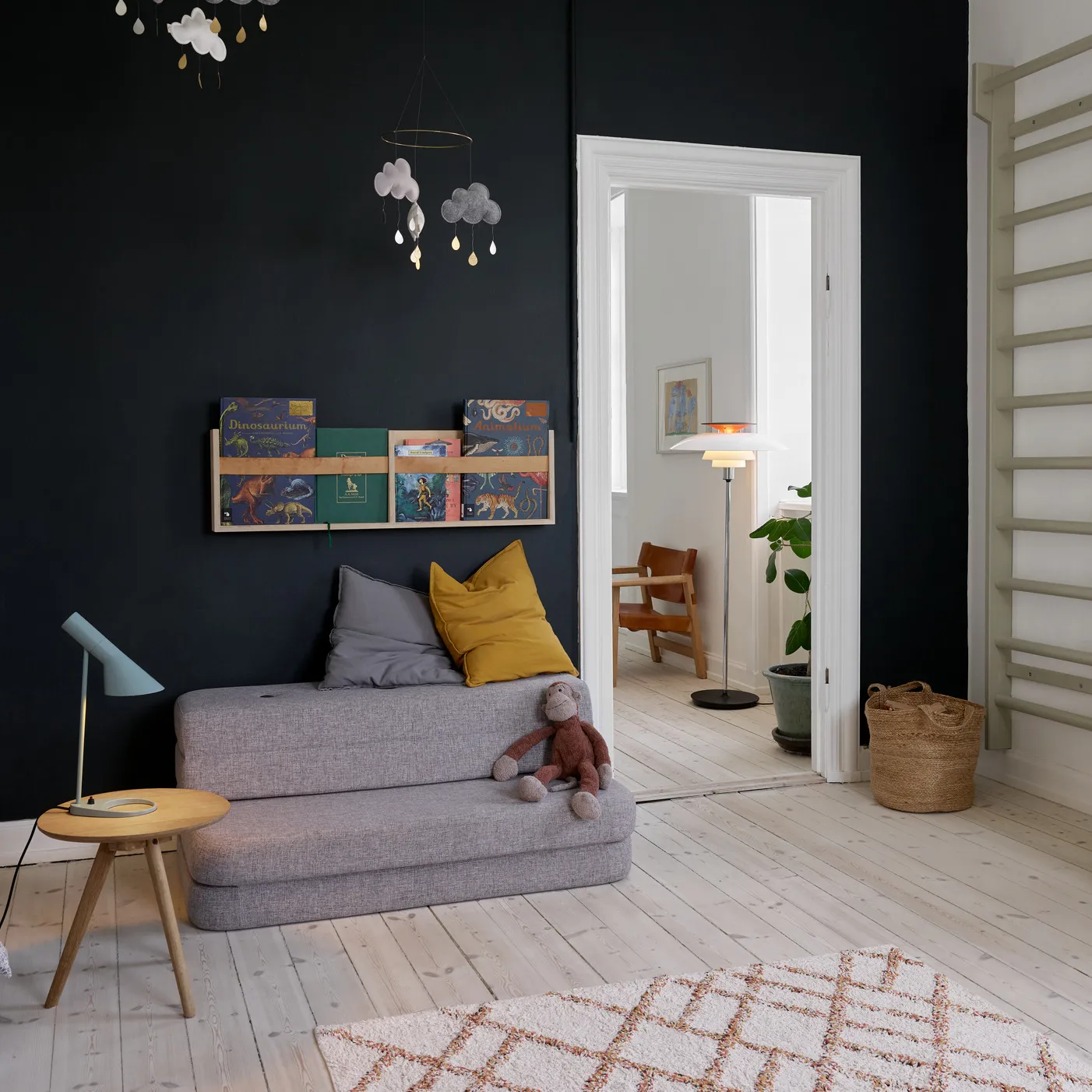 AJ MINI Tischleuchte, Helles Petroleum Louis Poulsen