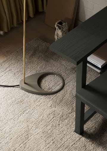 AJ Stehleuchte - Brass-warm grey - Louis Poulsen