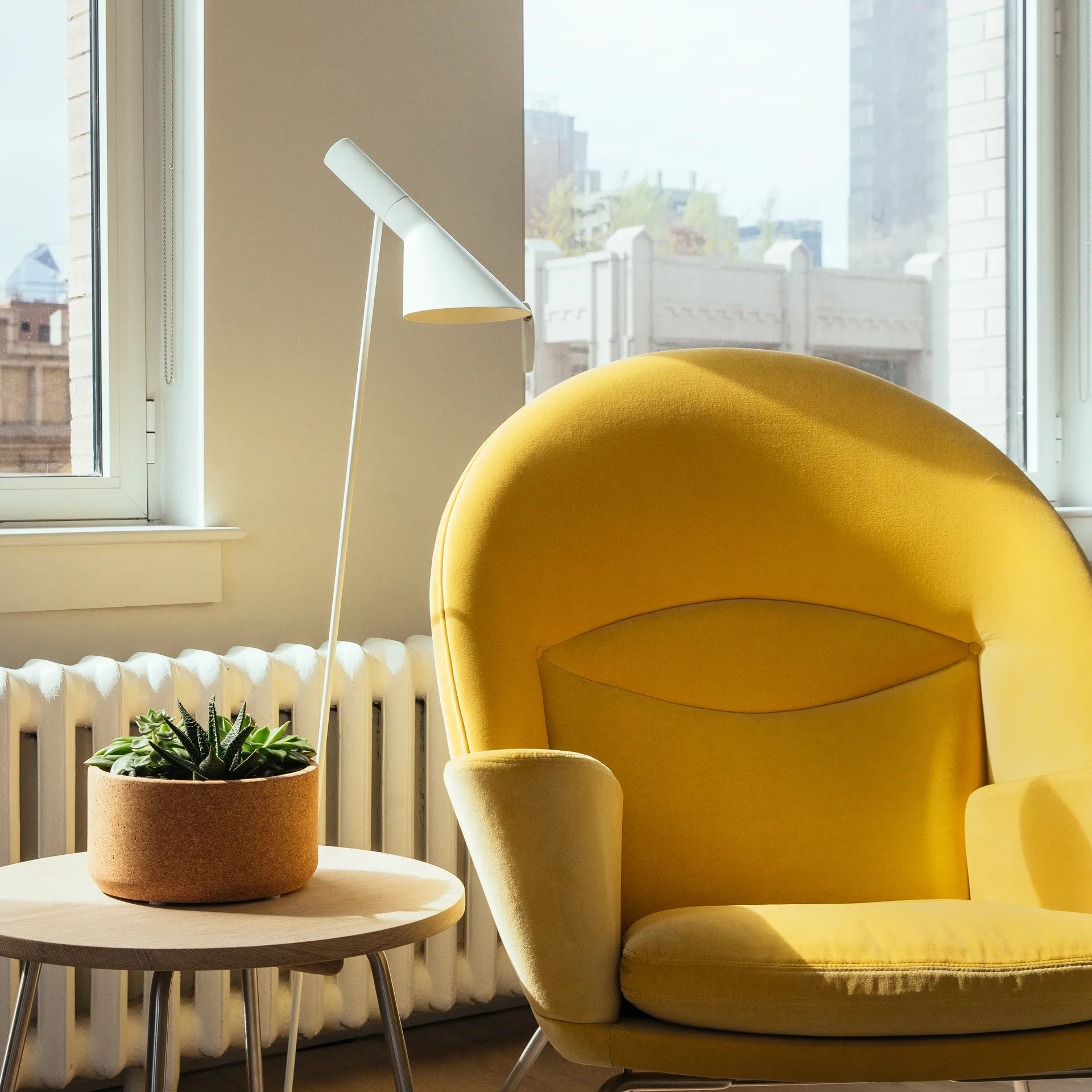 AJ Stehleuchte, Weiß Louis Poulsen