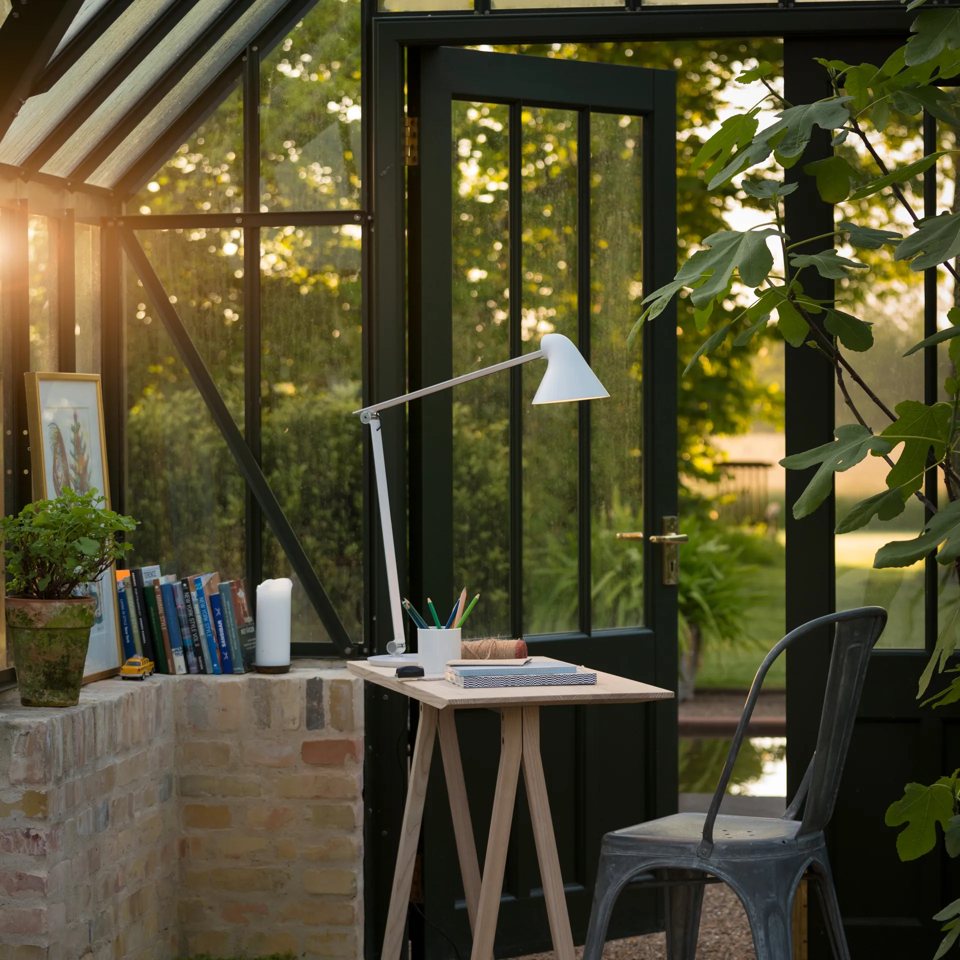 NJP Tischleuchte, Weiß Louis Poulsen