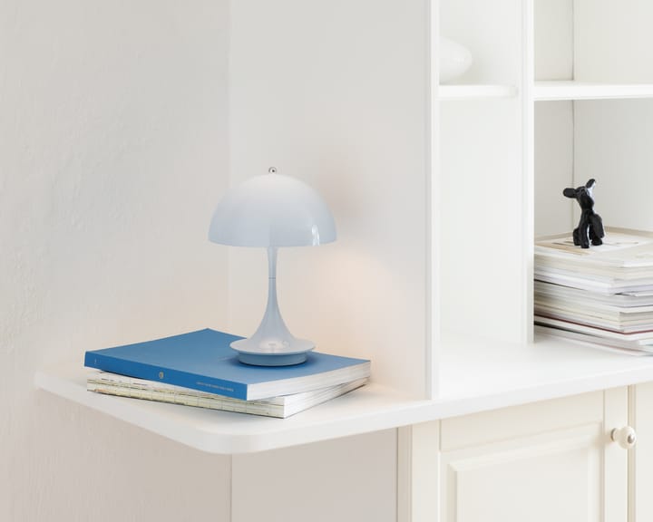 Panthella 160 Portable Tischleuchte, Pale blue Louis Poulsen