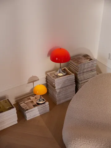 Panthella 250 portabel Tischleuchte V3 - Original Opal Red - Louis Poulsen