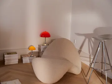 Panthella 250 portabel Tischleuchte V3 - Original Opal Red - Louis Poulsen