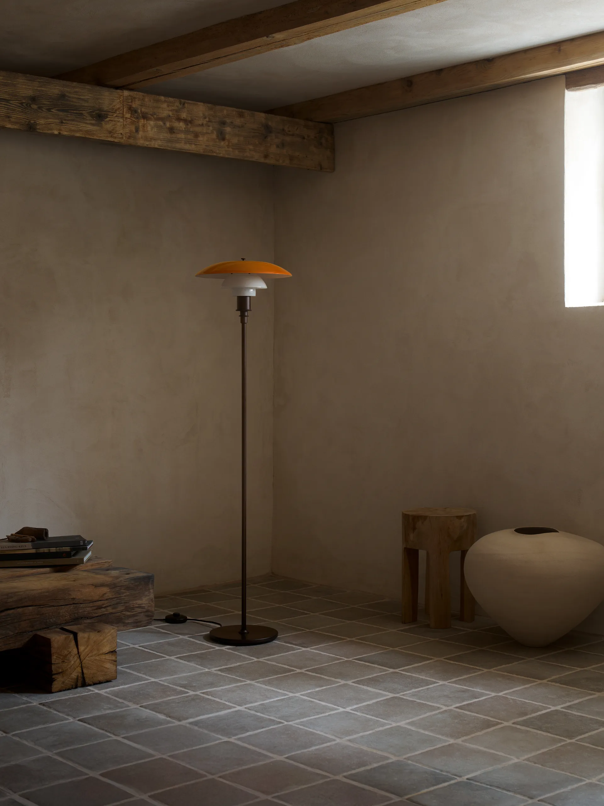 PH 3½-2½ Stehleuchte Centenary Edition, Amber-opal white Louis Poulsen