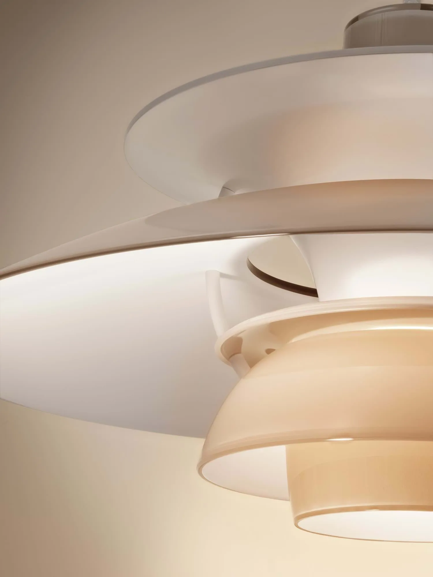 PH 5 Pendelleuchte, Ø320, Opal beige Louis Poulsen
