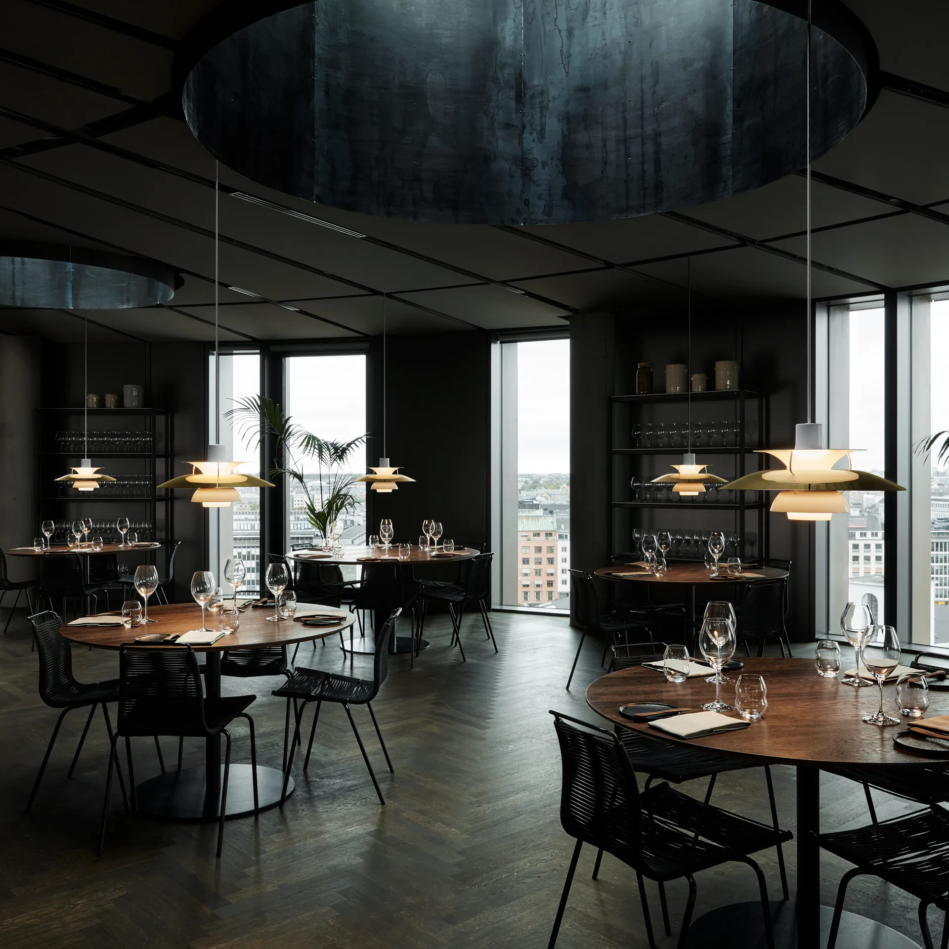 PH 5 Pendelleuchte, Ø500, Messing Louis Poulsen