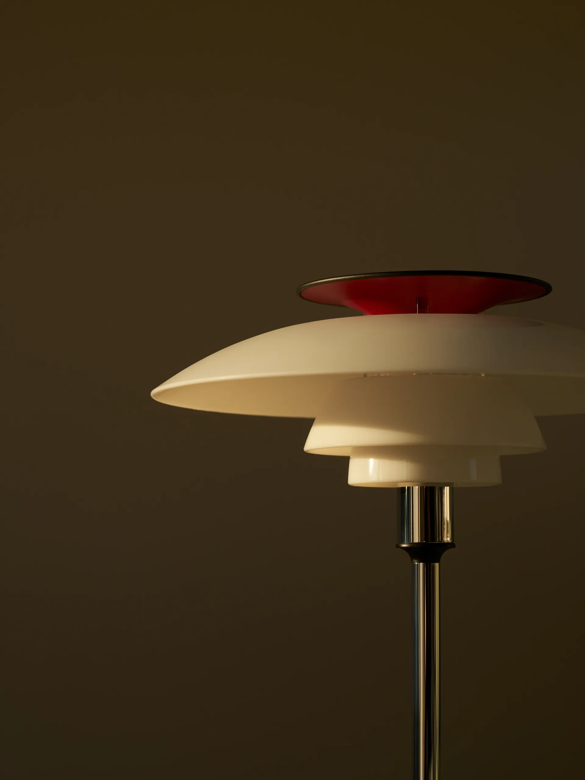 PH 80 portabel Tischleuchte, Weiß Opal, verchromt Louis Poulsen