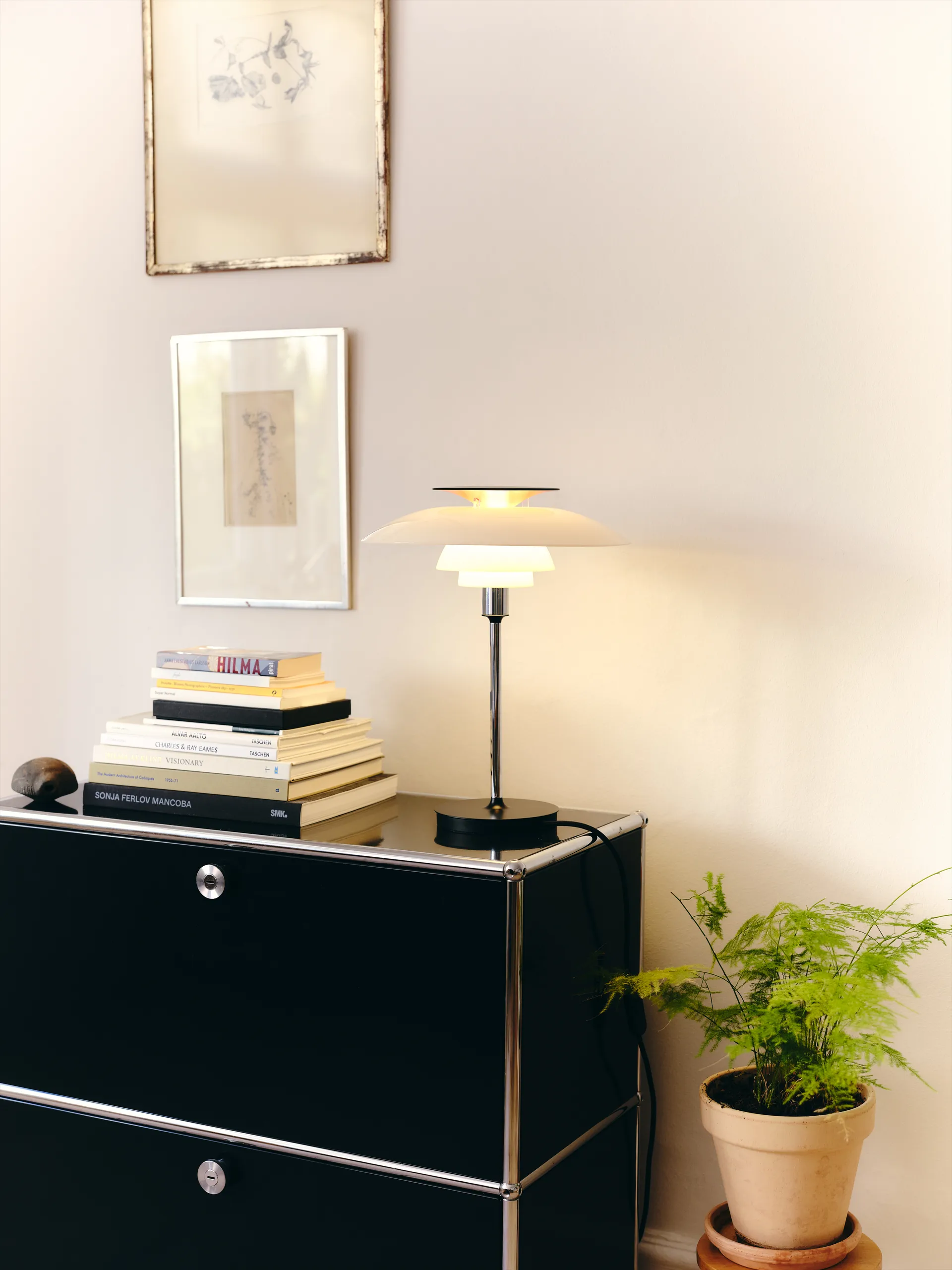 PH 80 Tischleuchte, Weißes Opalglas, verchromt Louis Poulsen