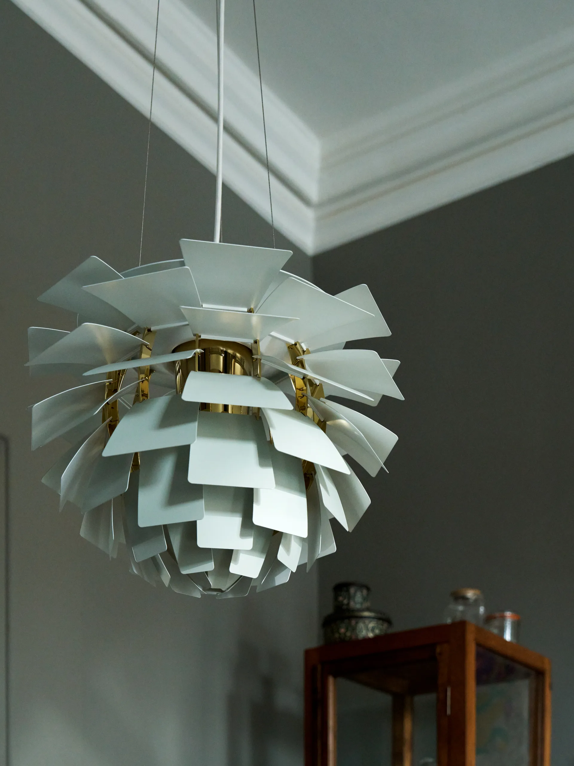 PH Artichoke Pendelleuchte Ø60cm, Dusty green-brass metallised Louis Poulsen