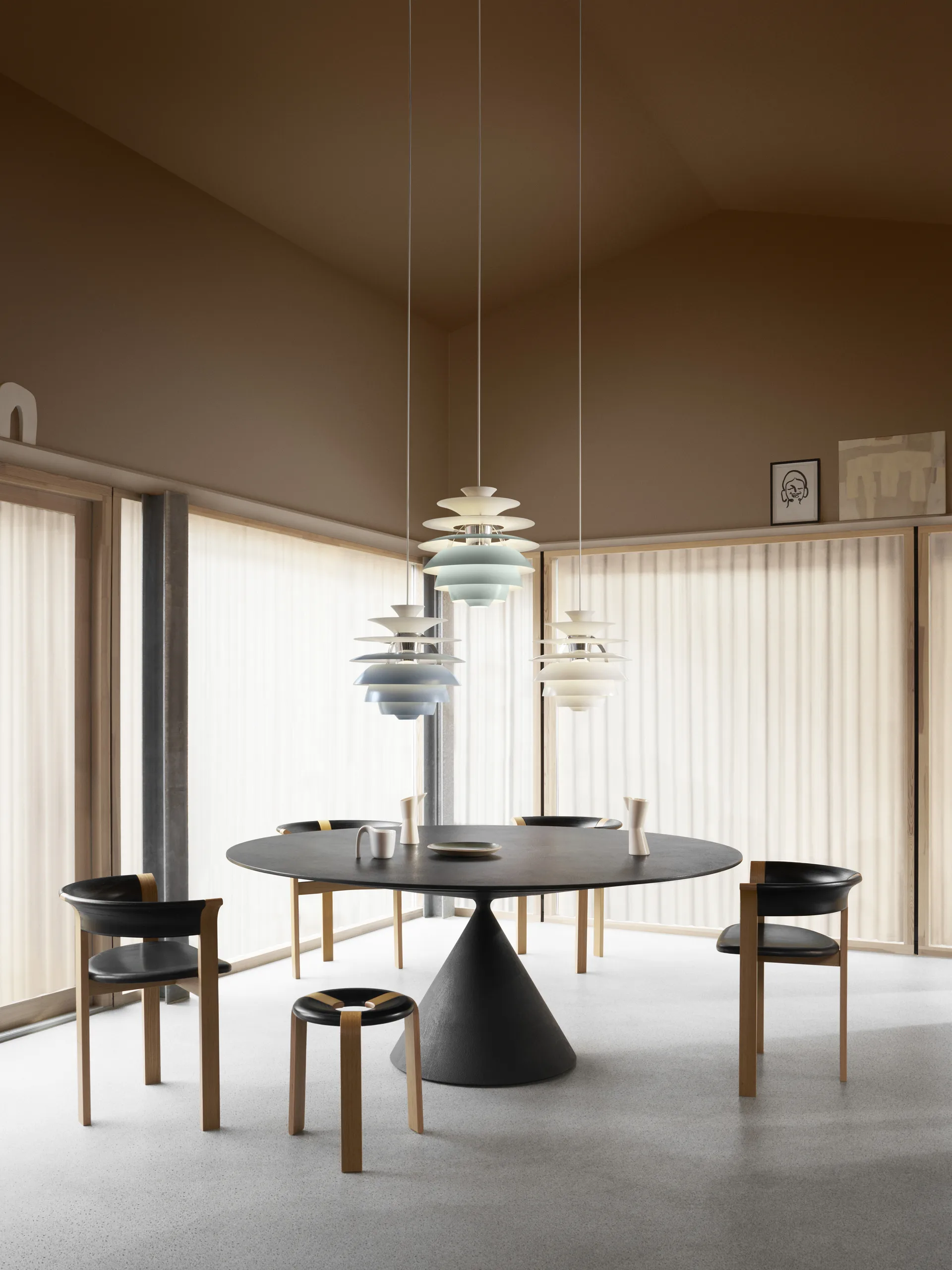 PH Snowball Pendelleuchte, Soft white-chrome Louis Poulsen