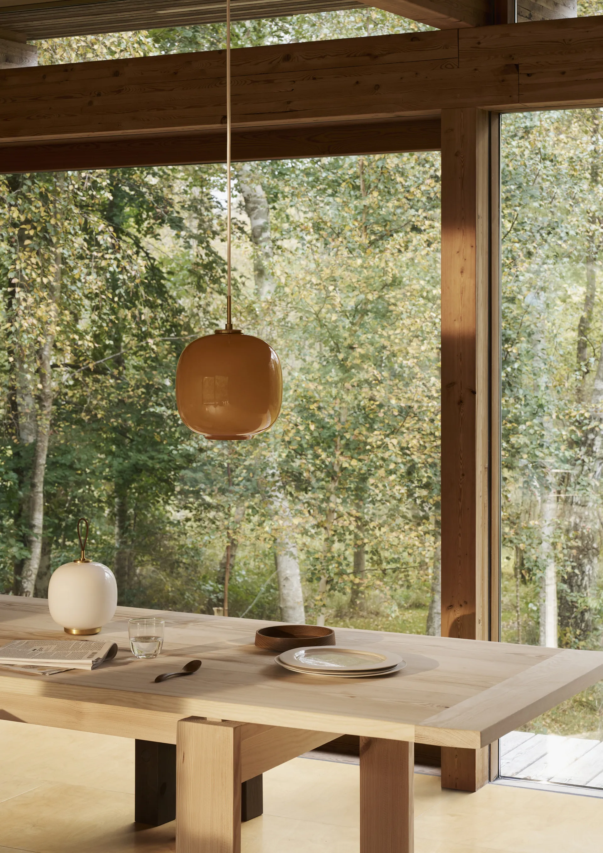 VL45 Radiohus Pendelleuchte Ø17,5cm, Brass-amber glass Louis Poulsen