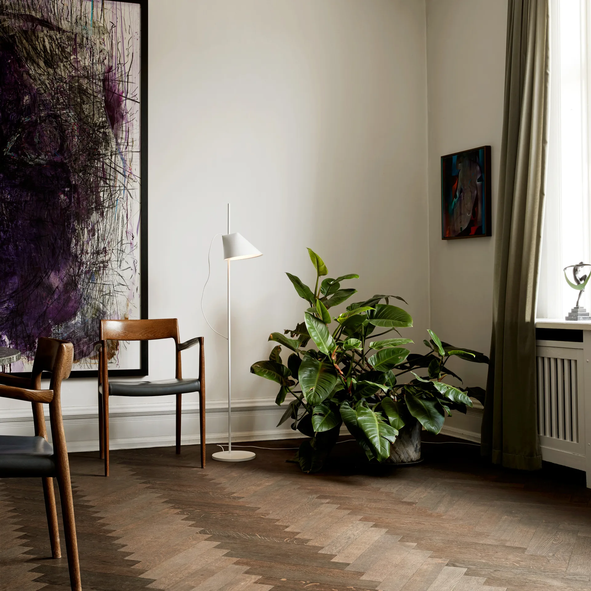 Yuh Stehleuchte, Weiß Louis Poulsen