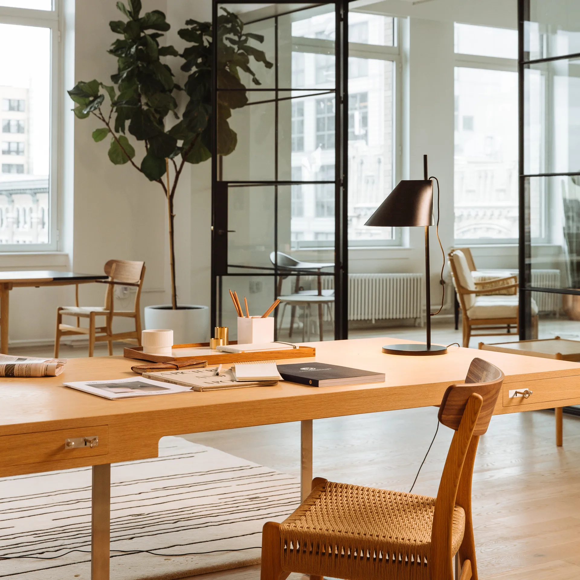 Yuh Tischleuchte, Schwarz Louis Poulsen