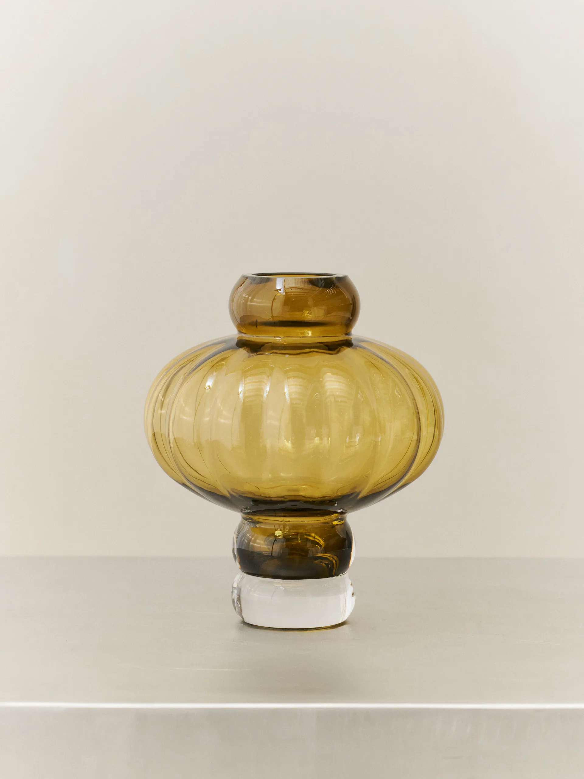 Balloon Vase 20cm, Olive Louise Roe