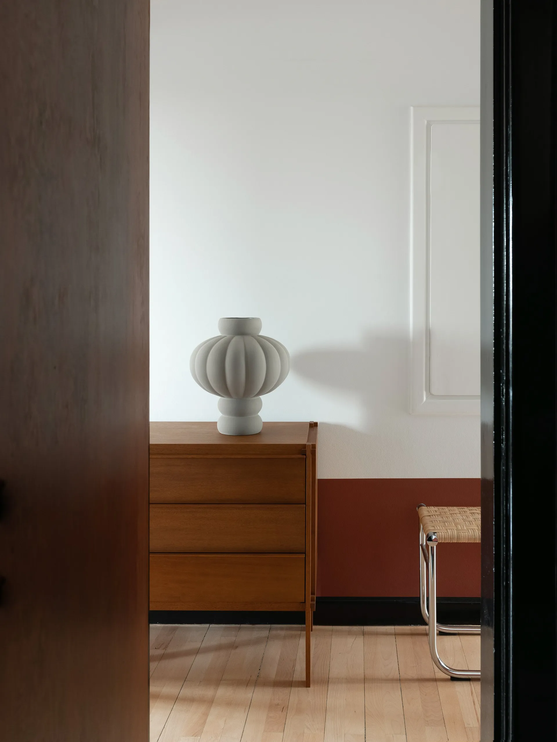 Balloon Vase 40cm, Sanded Grey Louise Roe