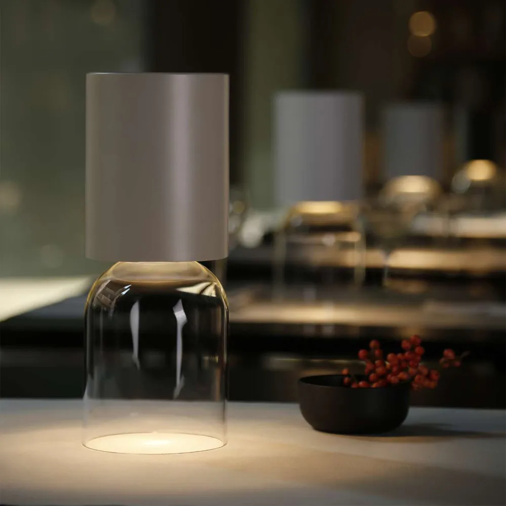 Nui Mini Tischleuchte, Sand Luceplan