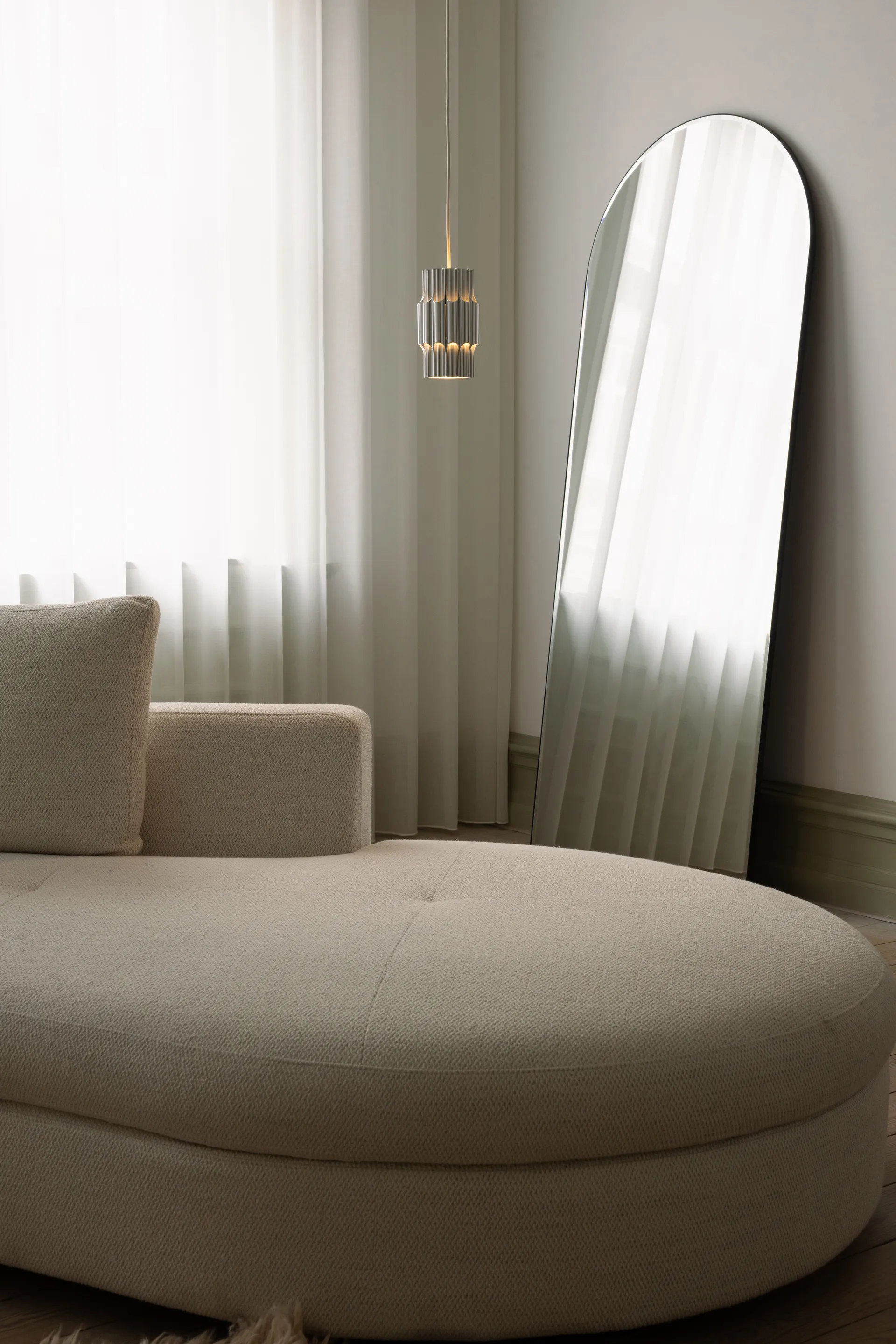 Pan 120 Pendelleuchte, Aluminium LYFA