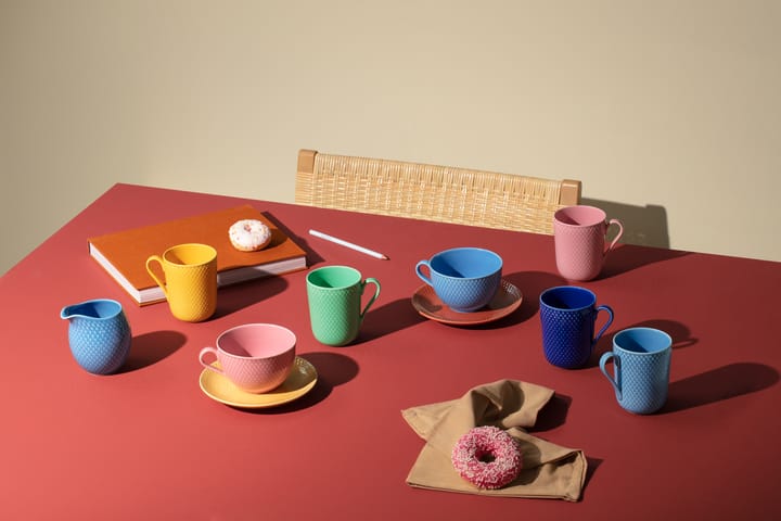 Rhombe Teetasse mit Untersetzer, Rosa-sand Lyngby Porcelæn