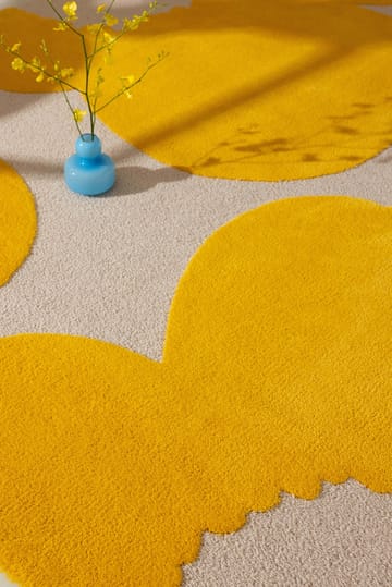 Iso Unikko Wollteppich - Yellow, 140x200 cm - Marimekko