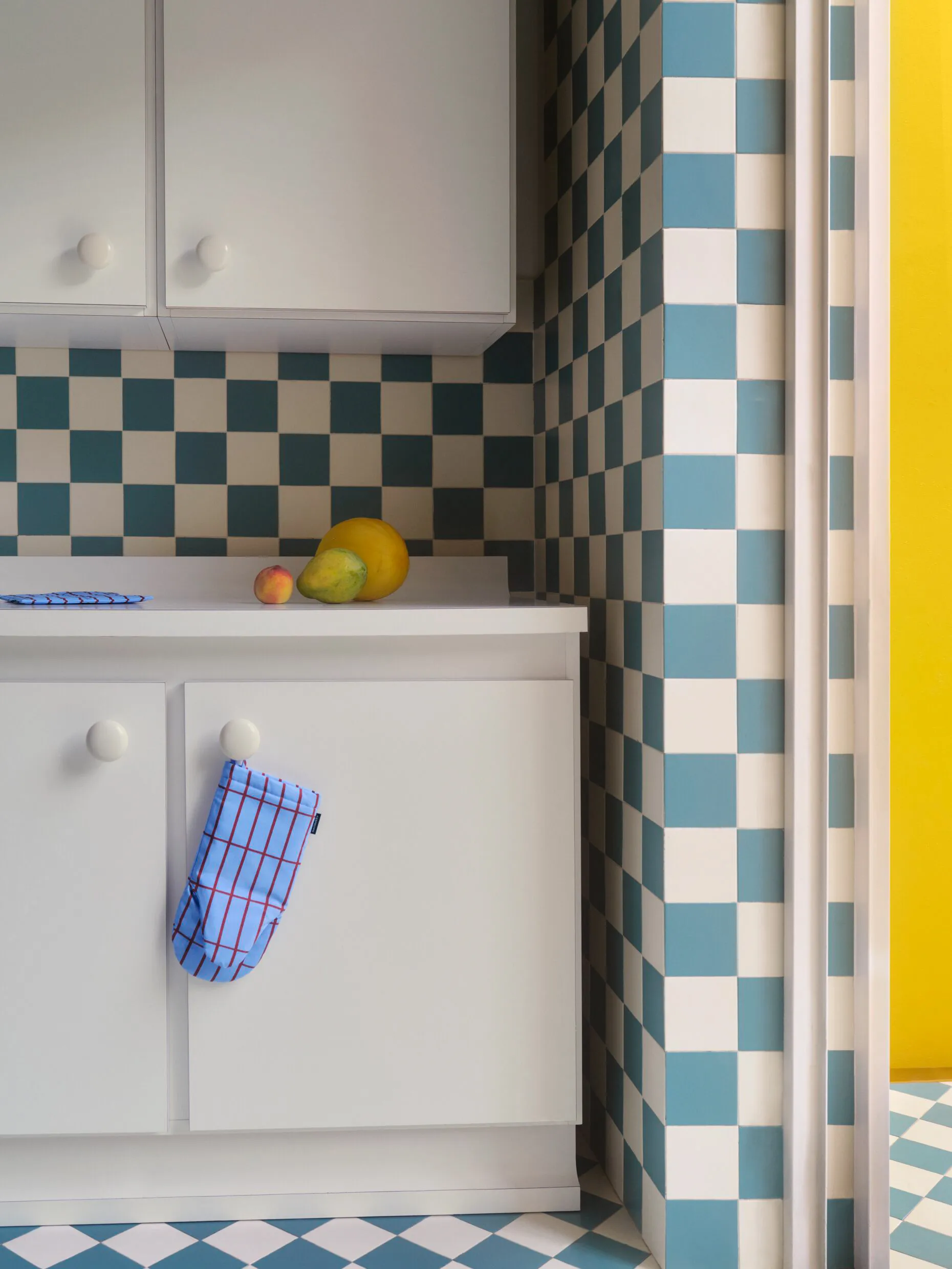 Pieni Tiiliskivi Topfhandschuh, Blau-Braun Marimekko