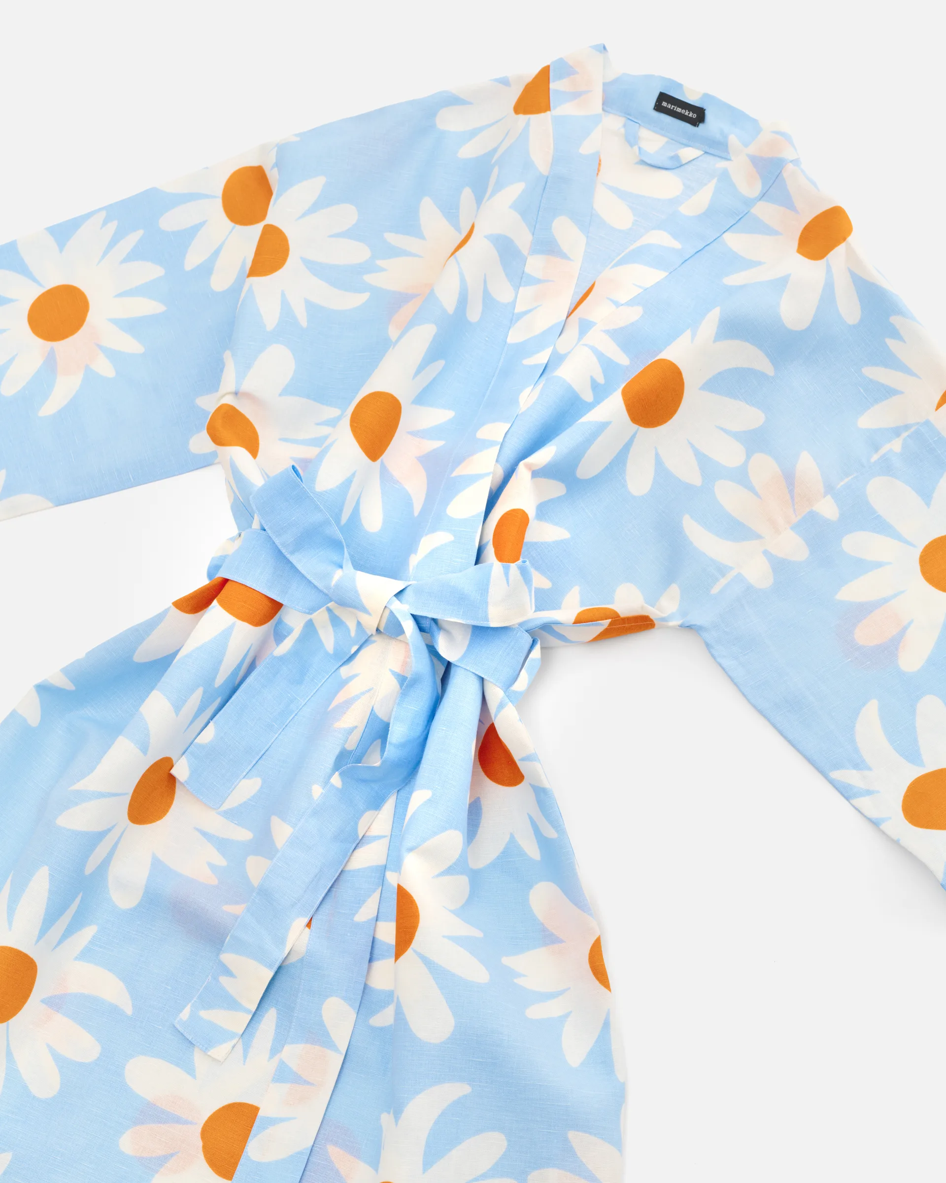 Rakastaa ei rakasta Bademantel, Orange-Off-white-light blue Marimekko