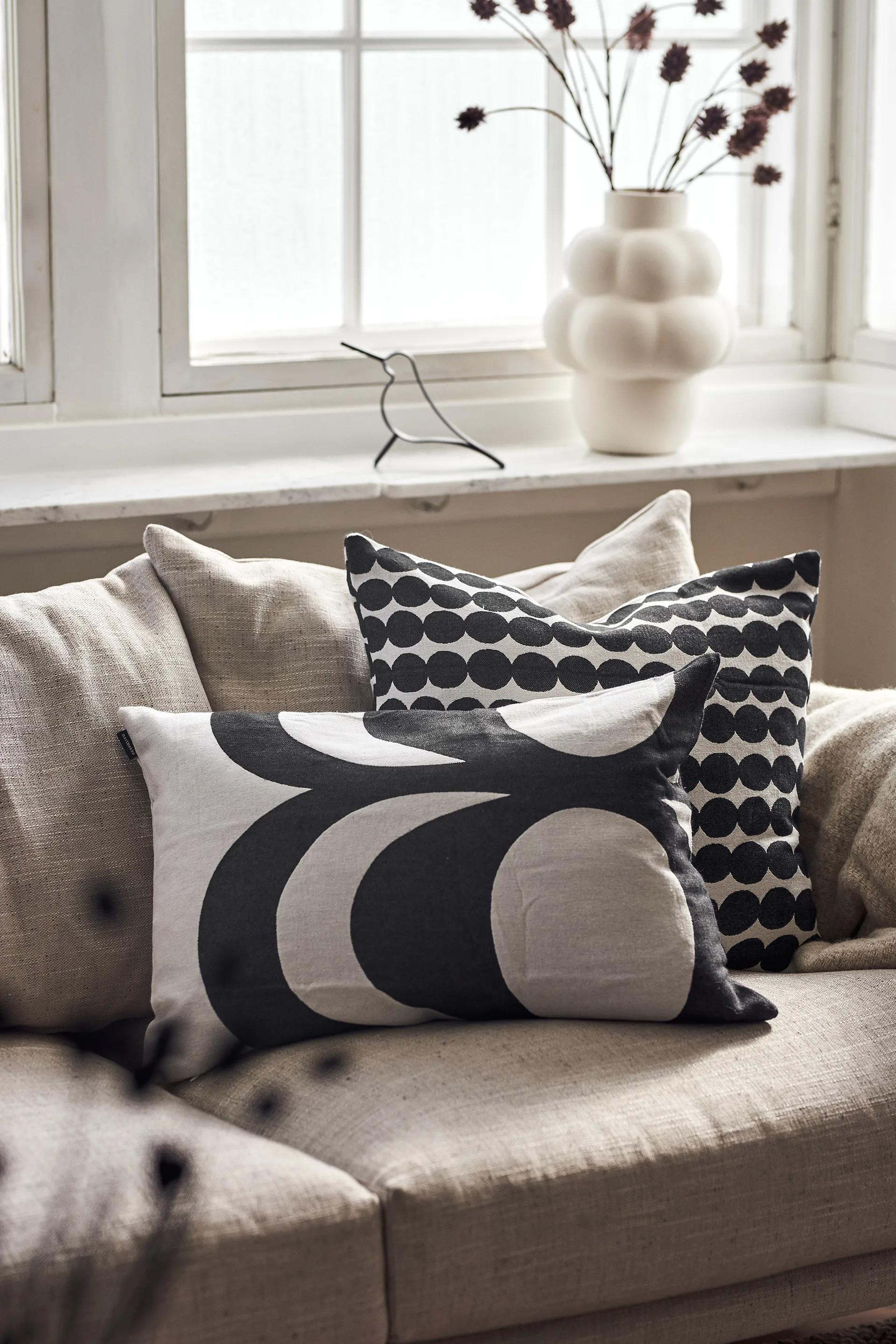 Räsymatto Kissenbezug 50x50cm, Weiß-schwarz Marimekko