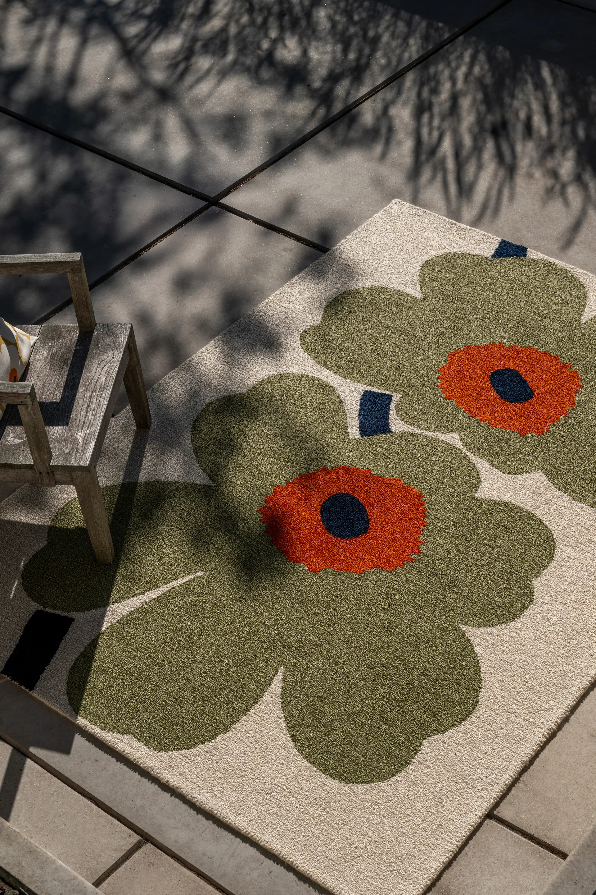 Unikko anniversary Outdoorteppich, Dusty green, 160x230 cm Marimekko
