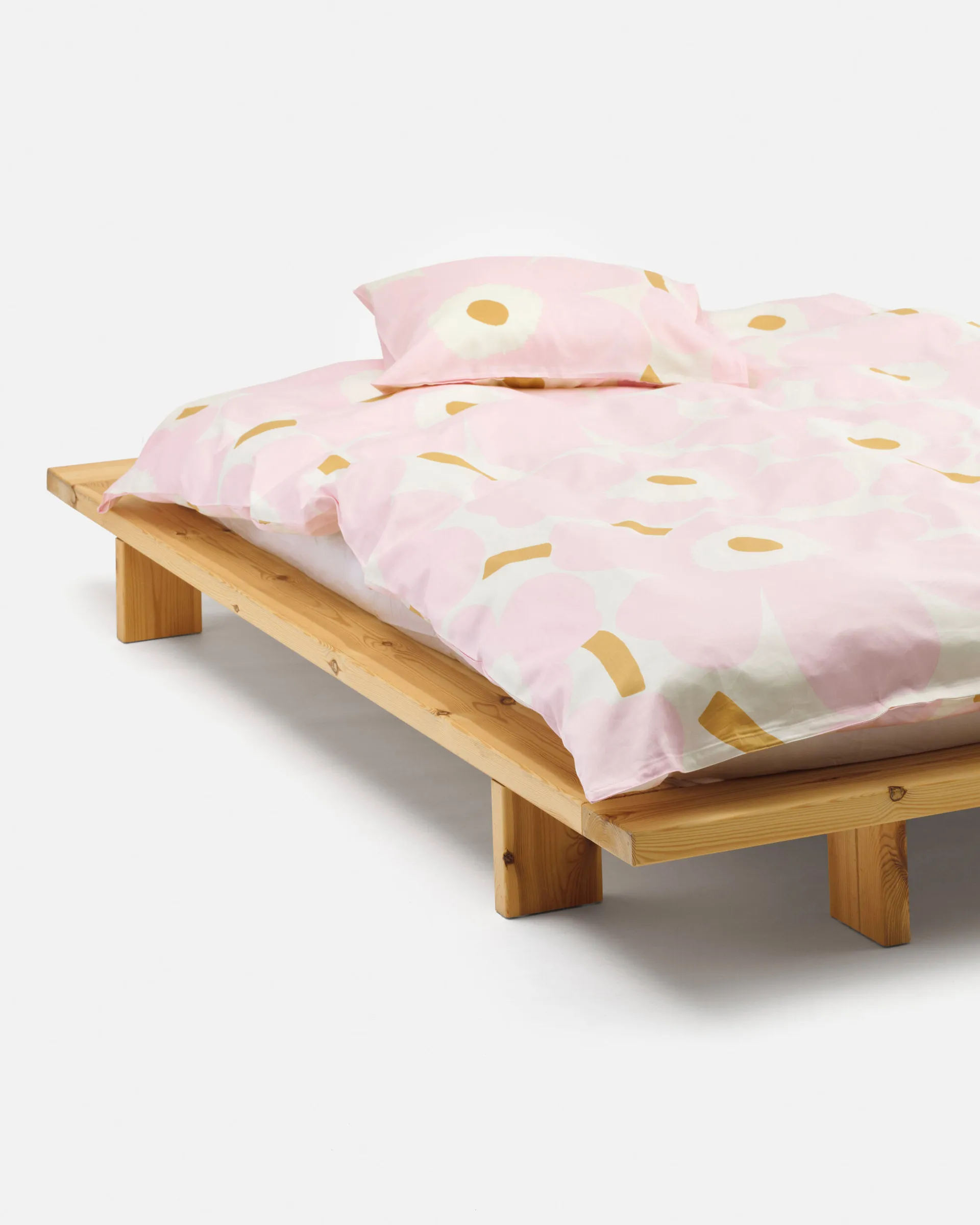 Unikko Bettwäsche-Set 150x210 cm+50x60 cm, White-light pink-beige Marimekko