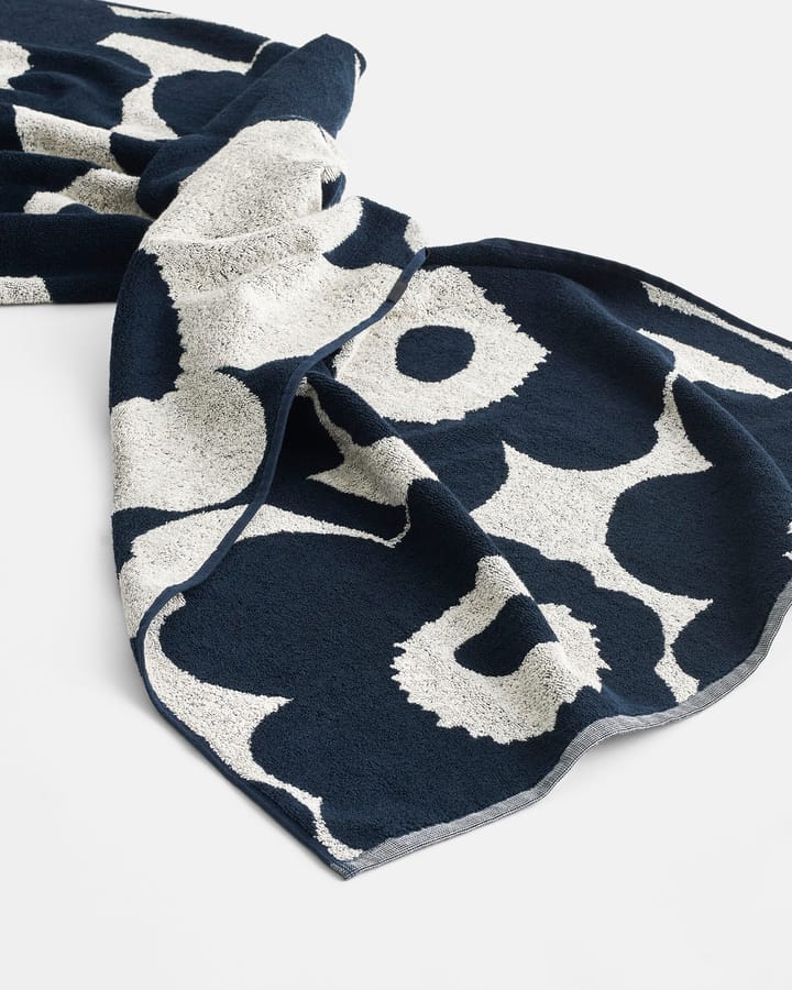 Unikko Handtuch naturweiß-dunkelblau, 70 x 150cm Marimekko