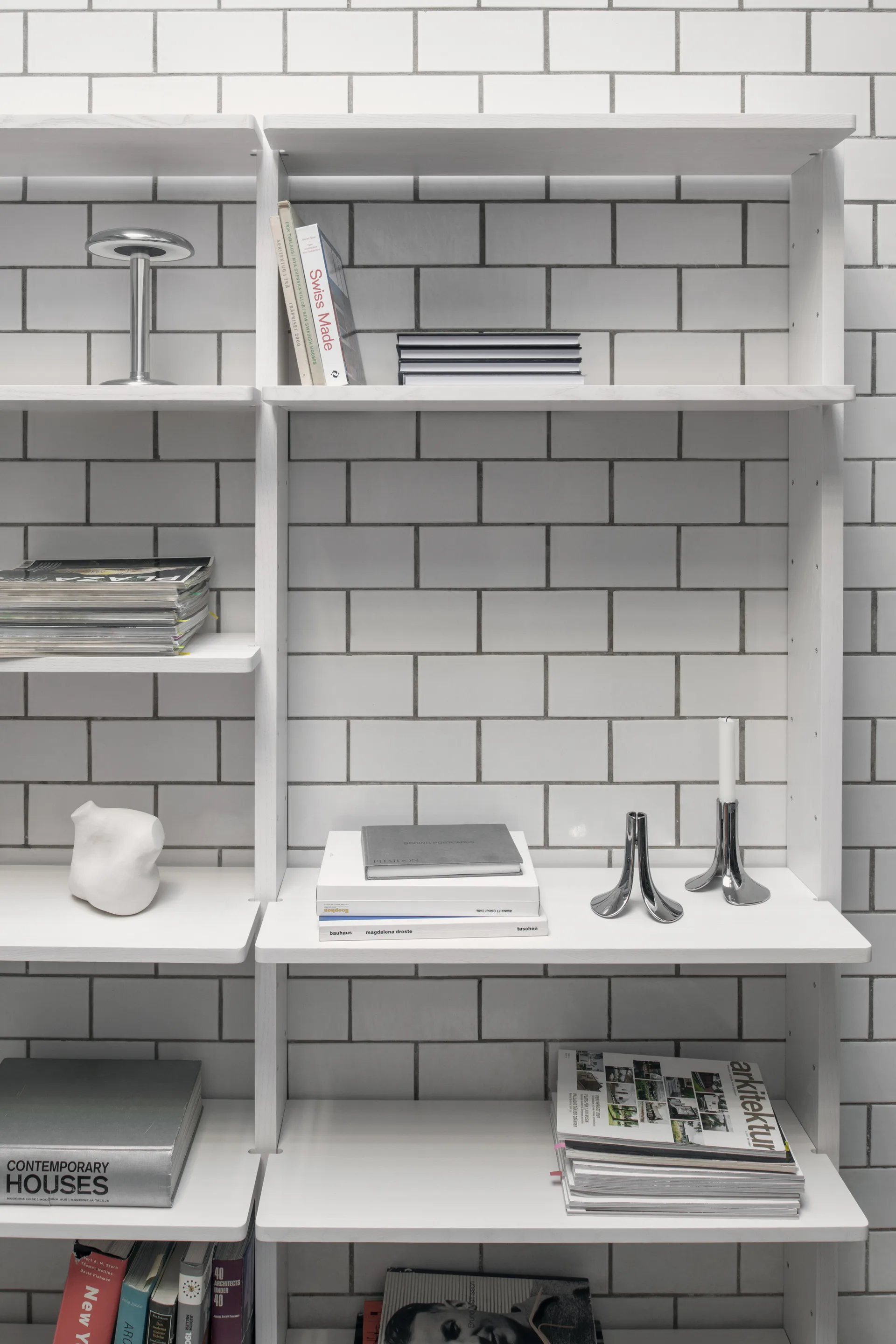 Gridlock Deep Shelf W800 Regalbrett, White stained Ash Massproductions