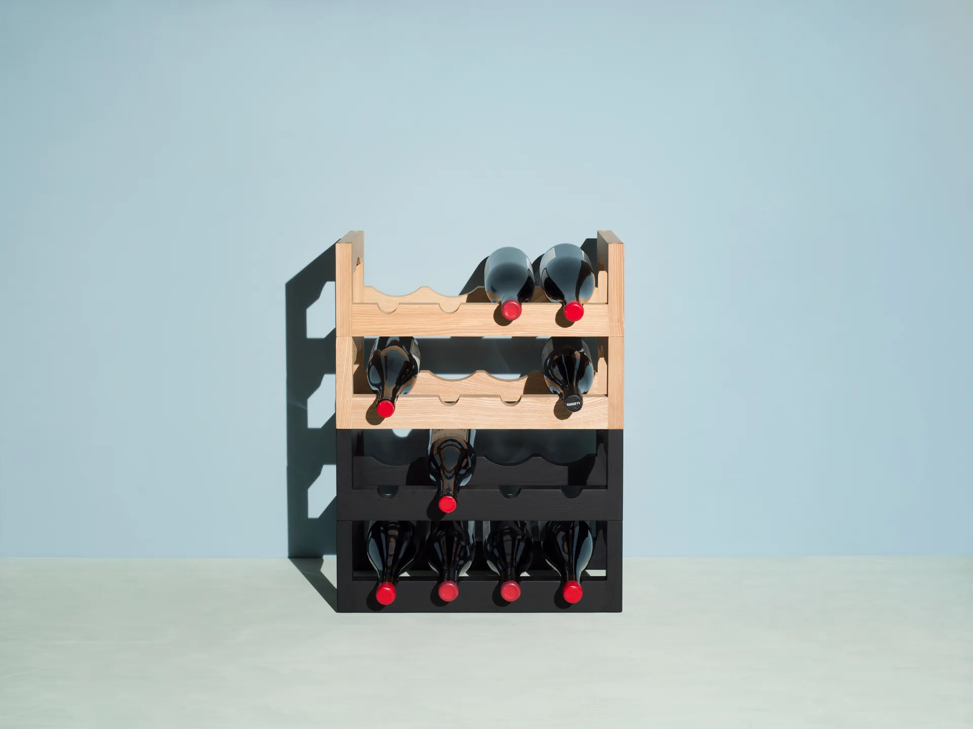 Silo stapelbares Weinregal, Esche geölt Massproductions