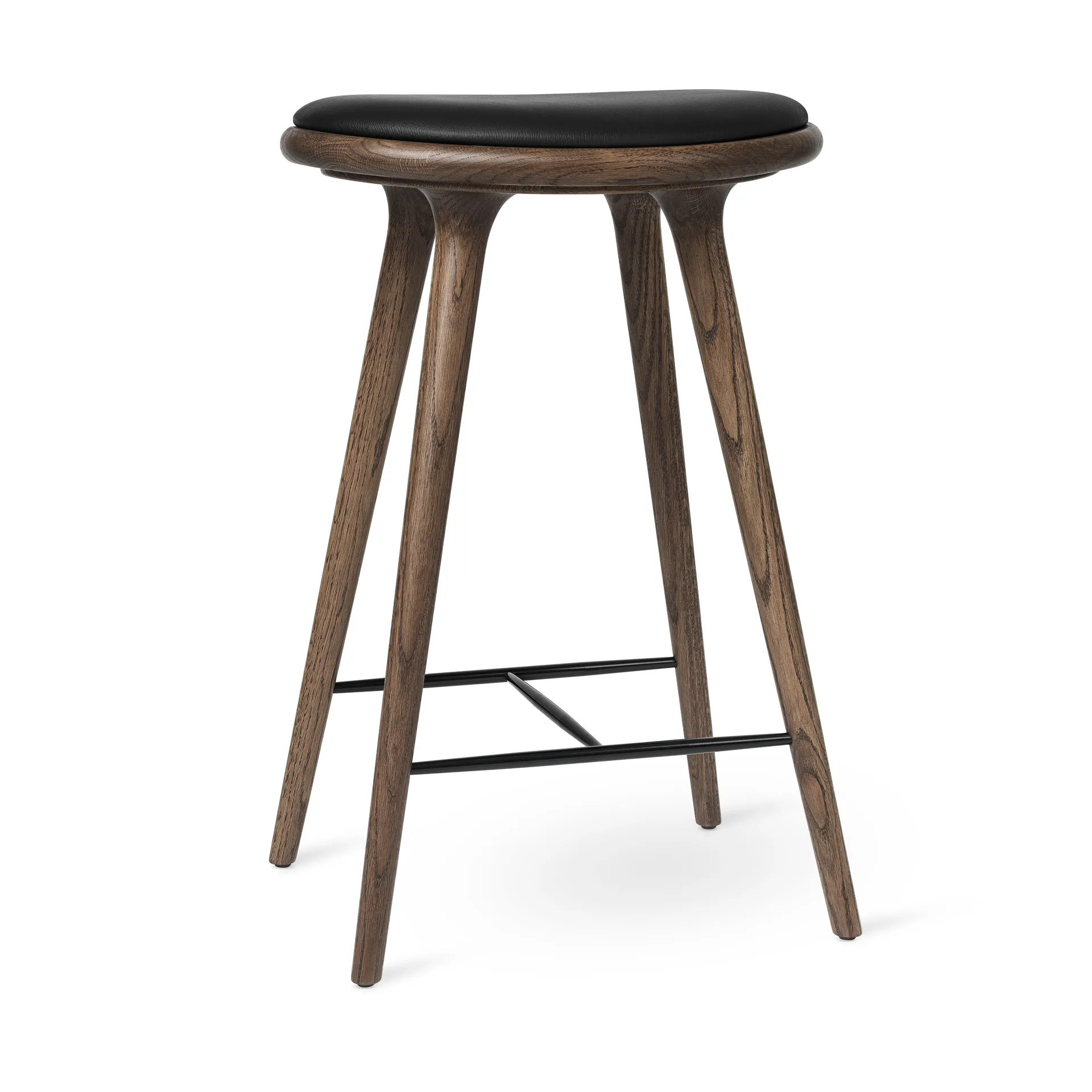 Mater high stool Barhocker niedrig 69 cm, Leder schwarz, Holzstativ aus Buche braun gebeizt Mater