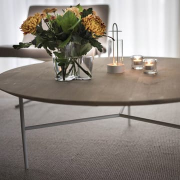 Tribeca Couchtisch - Eiche geölt rustikal, schwarze Beine, ø80 - Mavis