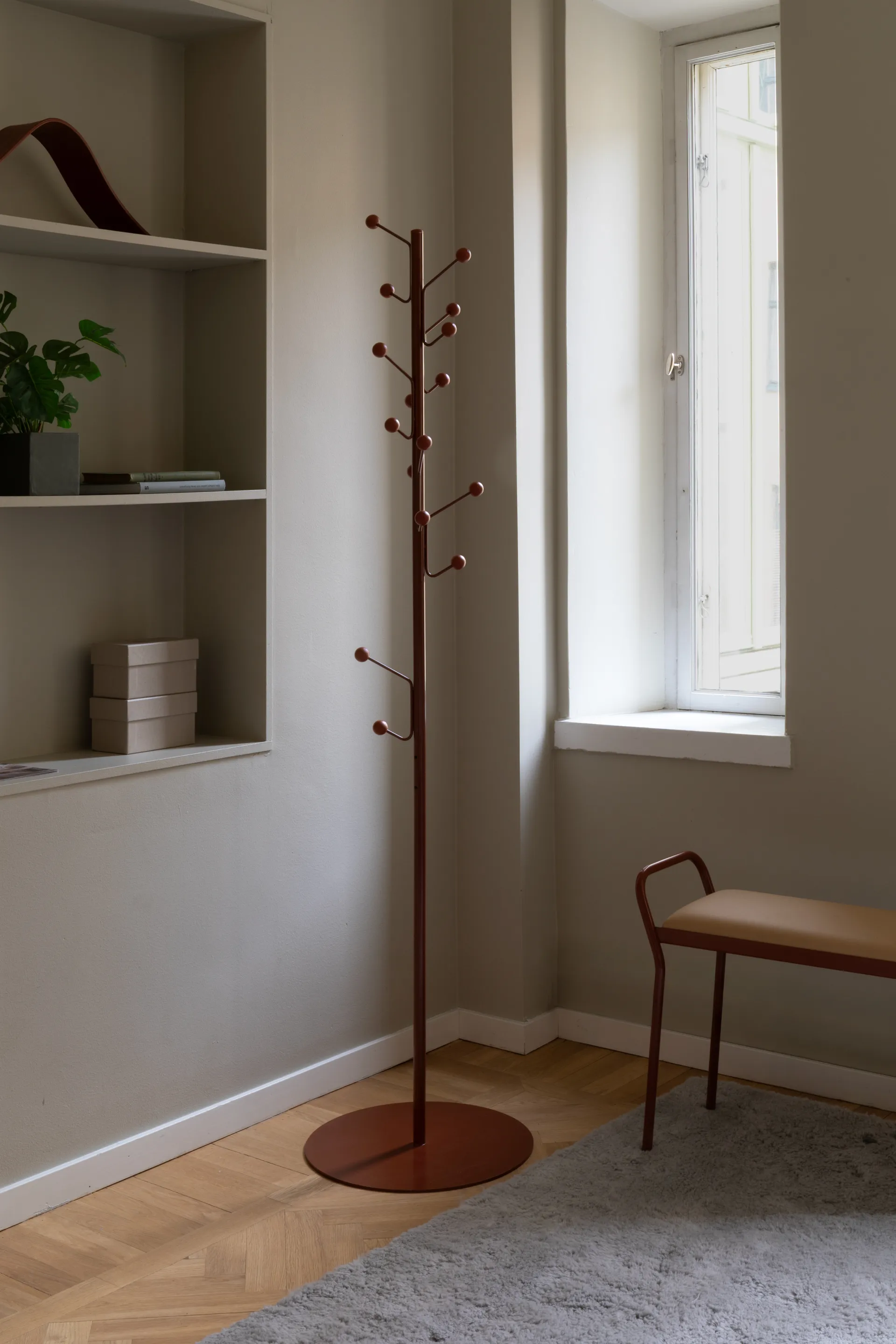 Bill Floor Kleiderhaken, Cinnamon Maze