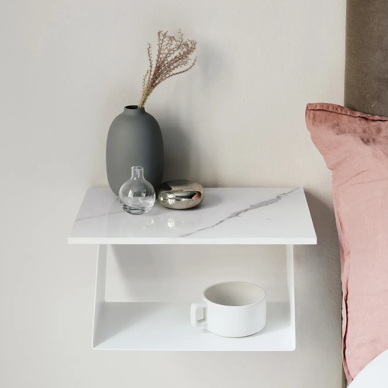 Edgy Edition Wandregal, Weiß Maze