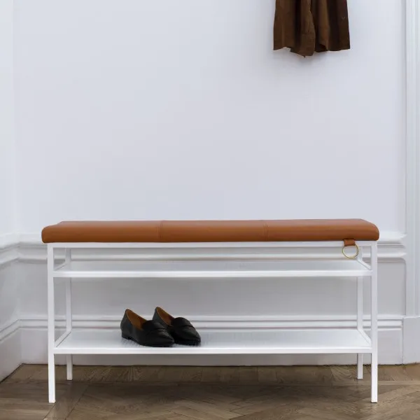 Nancy Schuhregal, Weiß-Cognac Maze